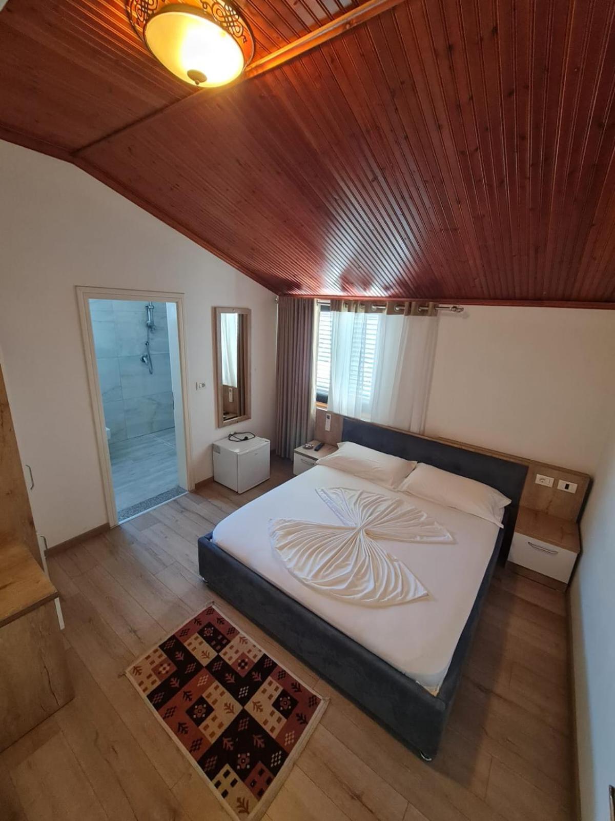 Hotel Darda Kamez Exteriér fotografie